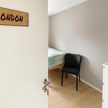 Wohlfuehlzimmer Homestay *